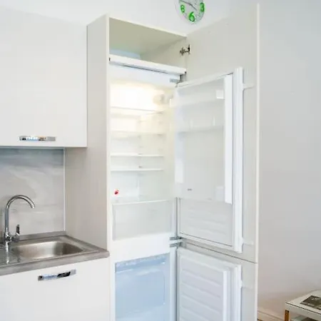 Pad * Gzira
